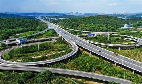 阳山钢筋套筒应用于高速公路